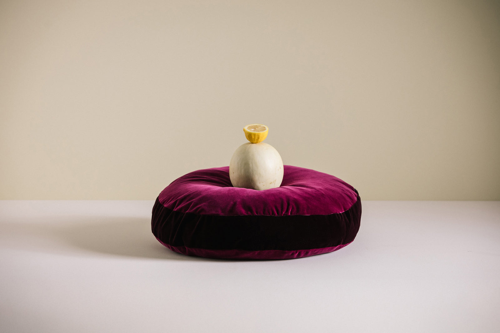 Elk Round Cushion Raspberry & Blackberry